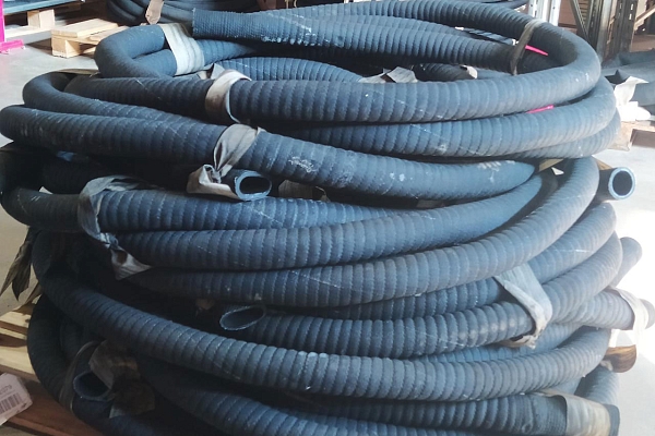 Рукав для бензина всасыв. Б-1 Ф 50 мм (8 м) ГОСТ 5398-76 Рукав для бензина всасыв. Б-1 Ф 50 мм (8 м) ГОСТ 5398-76