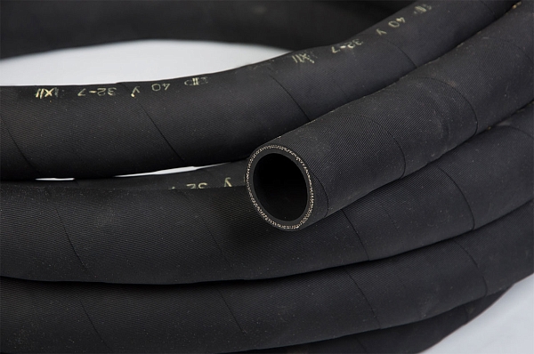 Рукав проклад.конструкции (дюритовый) 40У-32-7 ТУ 0056016-87 Рукав проклад.конструкции (дюритовый) 40У-32-7 ТУ 0056016-87