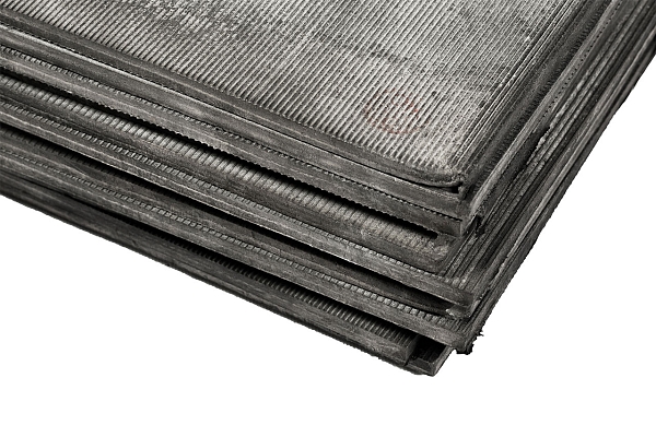 Пластина пористая 8 мм прессовая II группа (500х700 мм, упаковка ~ 30 кг) ТУ 38.105.867-90 Пластина пористая 8 мм прессовая II группа (500х700 мм, упаковка ~ 30 кг) ТУ 38.105.867-90