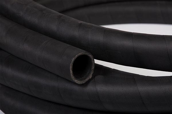 Рукав для бензина Б ( I ) 38-51 мм (10 атм) ГОСТ 18698-79 Рукав для бензина Б ( I ) 38-51 мм (10 атм) ГОСТ 18698-79