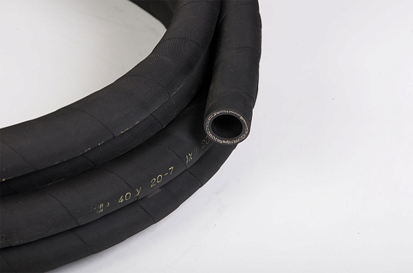 Рукав проклад.конструкции (дюритовый) 40У-20-7 ТУ 0056016-87 Рукав проклад.конструкции (дюритовый) 40У-20-7 ТУ 0056016-87