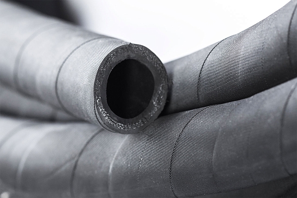 Рукав для бензина Б ( I ) 25-36 мм (10 атм) ГОСТ 18698-79 Рукав для бензина Б ( I ) 25-36 мм (10 атм) ГОСТ 18698-79