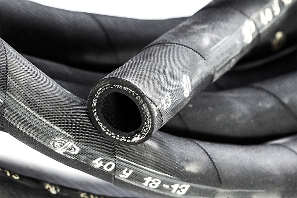 Рукав проклад.конструкции (дюритовый) 40У-18-13 ТУ 0056016-87 Рукав проклад.конструкции (дюритовый) 40У-18-13 ТУ 0056016-87