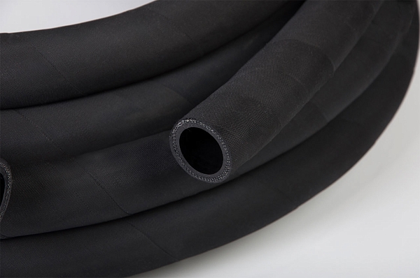 Рукав для бензина Б ( I ) 25-36 мм (10 атм) ГОСТ 18698-79 Рукав для бензина Б ( I ) 25-36 мм (10 атм) ГОСТ 18698-79