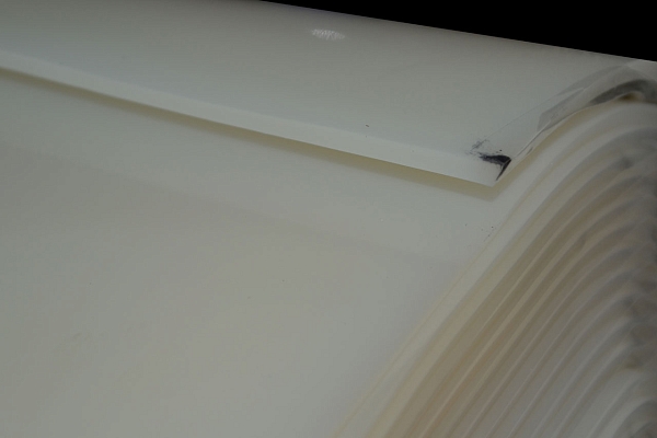 Пластина силиконовая 3 мм (1000х5000 мм, ~20.3 кг) Китай Пластина силиконовая 3 мм (1000х5000 мм, ~20.3 кг) Китай