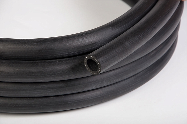 Рукав для горячей воды напорный ВГ Ф 16 мм (10 атм) ТУ 38-105998-91 Рукав для горячей воды напорный ВГ Ф 16 мм (10 атм) ТУ 38-105998-91