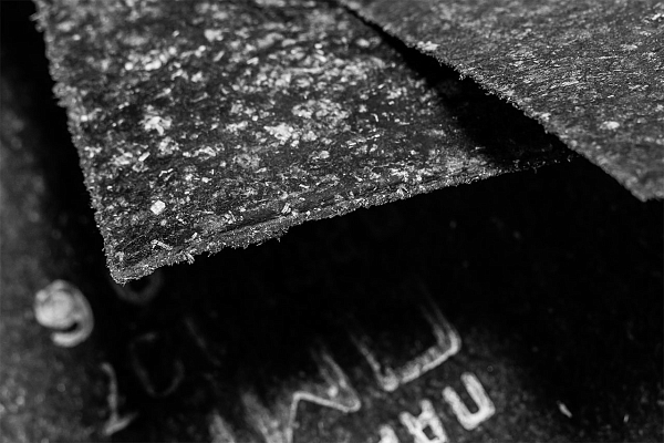 Паронит ПМБ 0.6 мм (~1,0х1,7 м) ГОСТ 481-80 Паронит ПМБ 0.6 мм (~1,0х1,7 м) ГОСТ 481-80