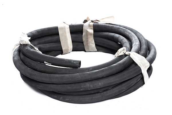 Рукав для бензина Б ( I ) 38-51 мм (10 атм) ГОСТ 18698-79 Рукав для бензина Б ( I ) 38-51 мм (10 атм) ГОСТ 18698-79