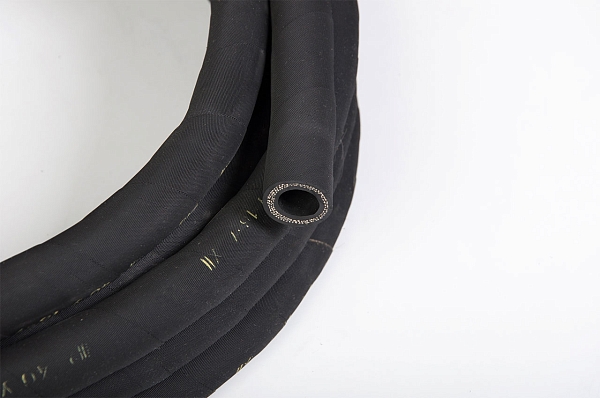 Рукав проклад.конструкции (дюритовый) 40У-16-7 ТУ 0056016-87 Рукав проклад.конструкции (дюритовый) 40У-16-7 ТУ 0056016-87